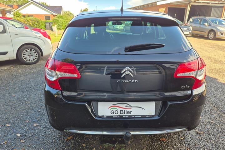 Grøn Citroën C4 fra 2012