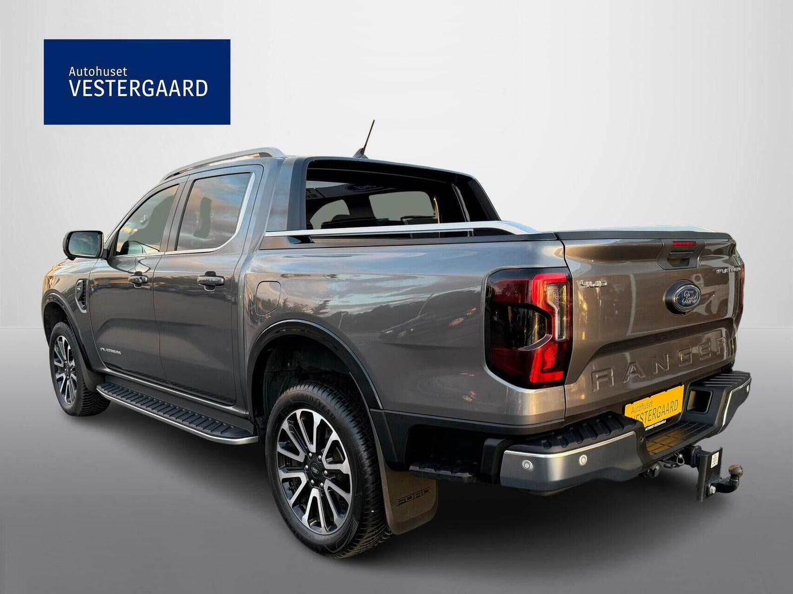 Grå Ford Ranger fra 2023