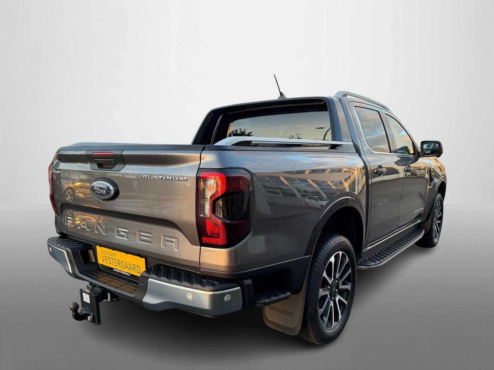 Grå Ford Ranger fra 2023