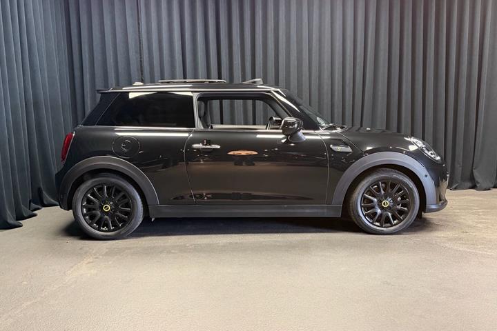 Sort Mini Cooper fra 2023
