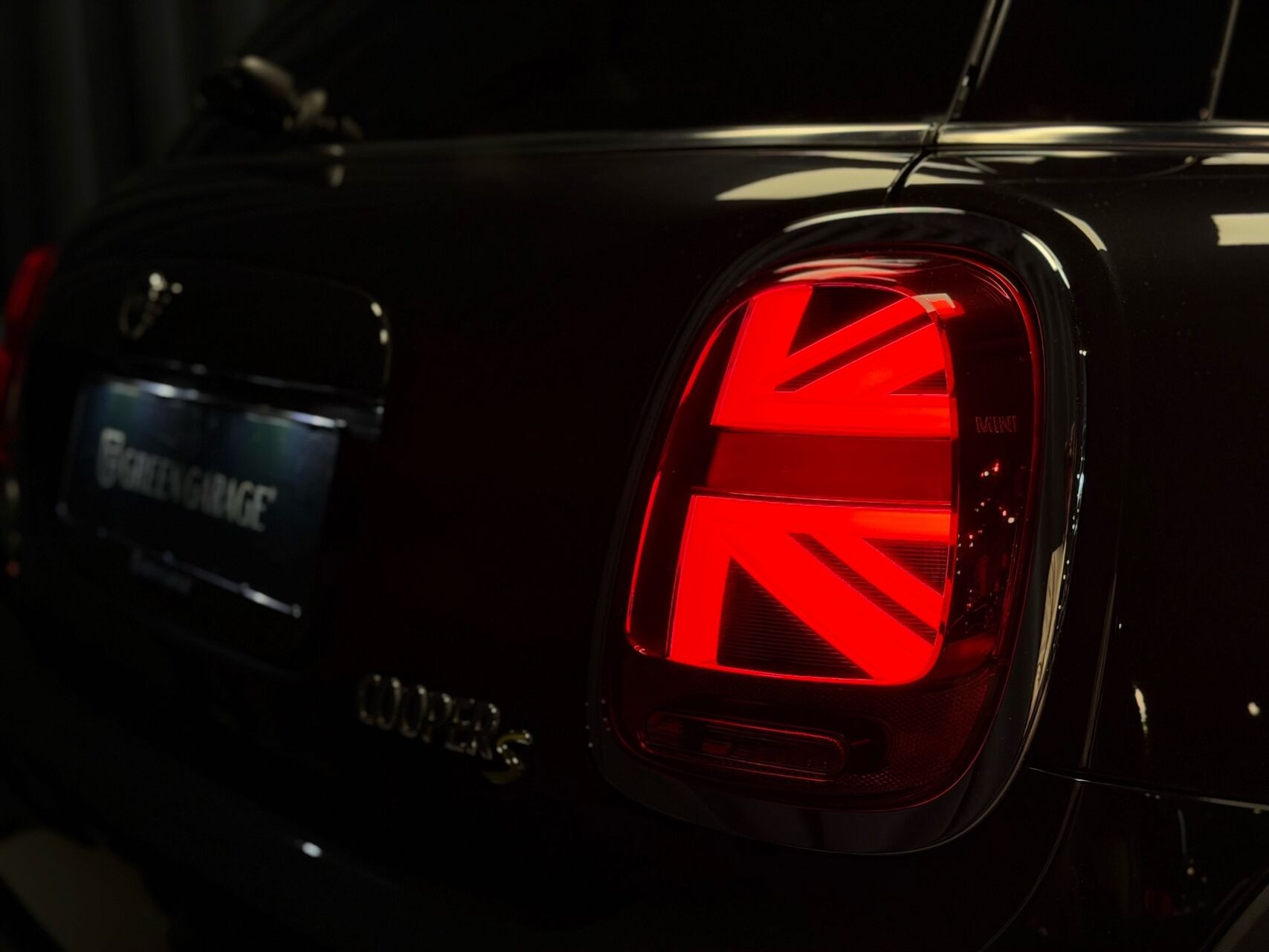 Sort Mini Cooper fra 2023