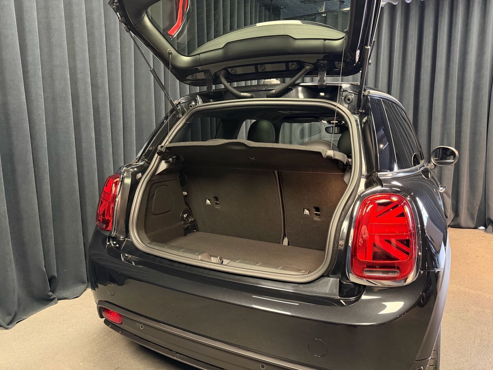 Sort Mini Cooper fra 2023
