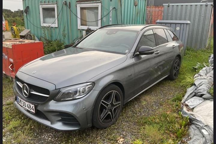 undefined Mercedes C300 de fra 2021