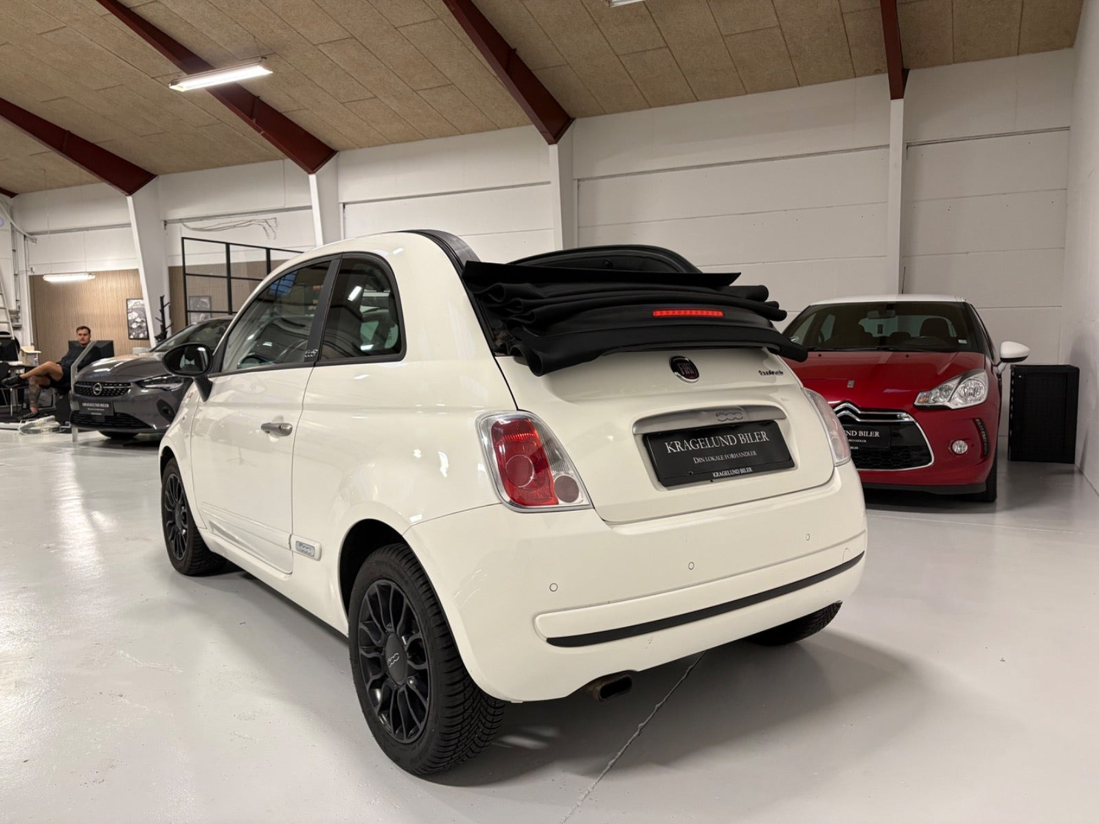 Grøn Fiat 500C fra 2012