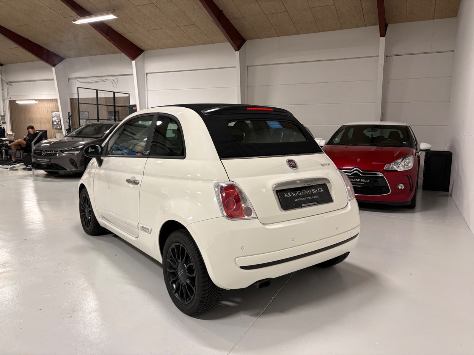 Grøn Fiat 500C fra 2012