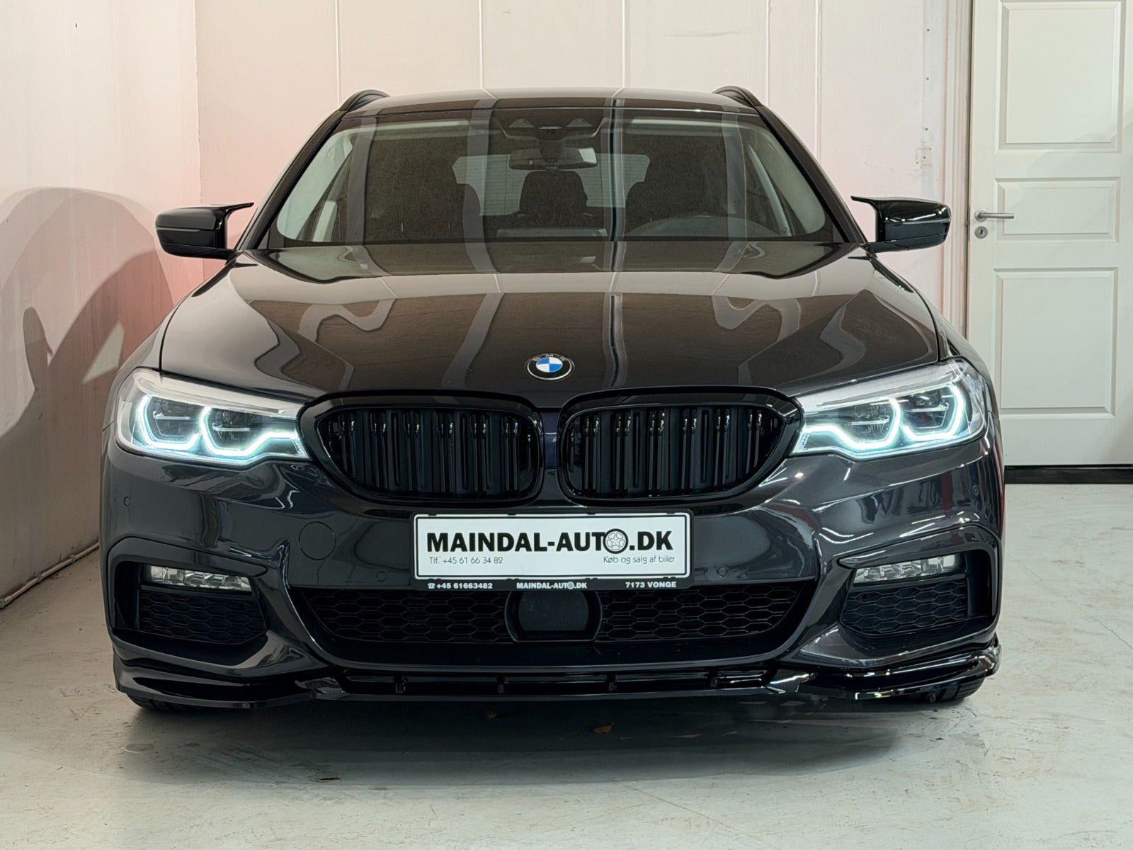 Sort BMW 520d fra 2018