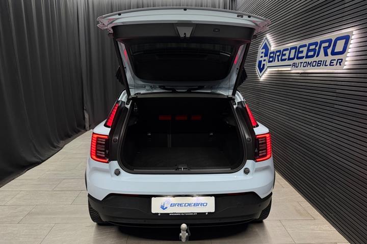 Blå Volvo EX30 fra 2024