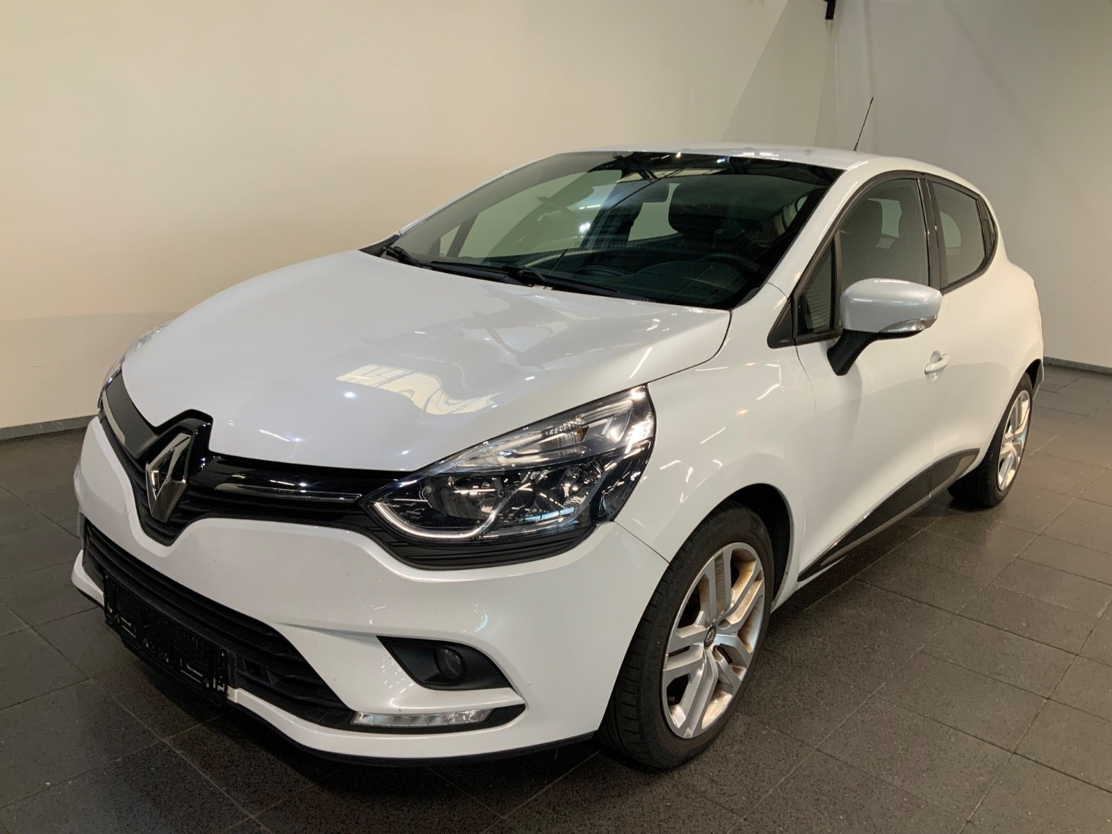 Renault Clio IV 0,9 TCe 90 Zen
