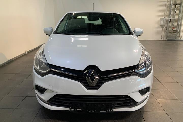 Hvid Renault Clio IV fra 2019