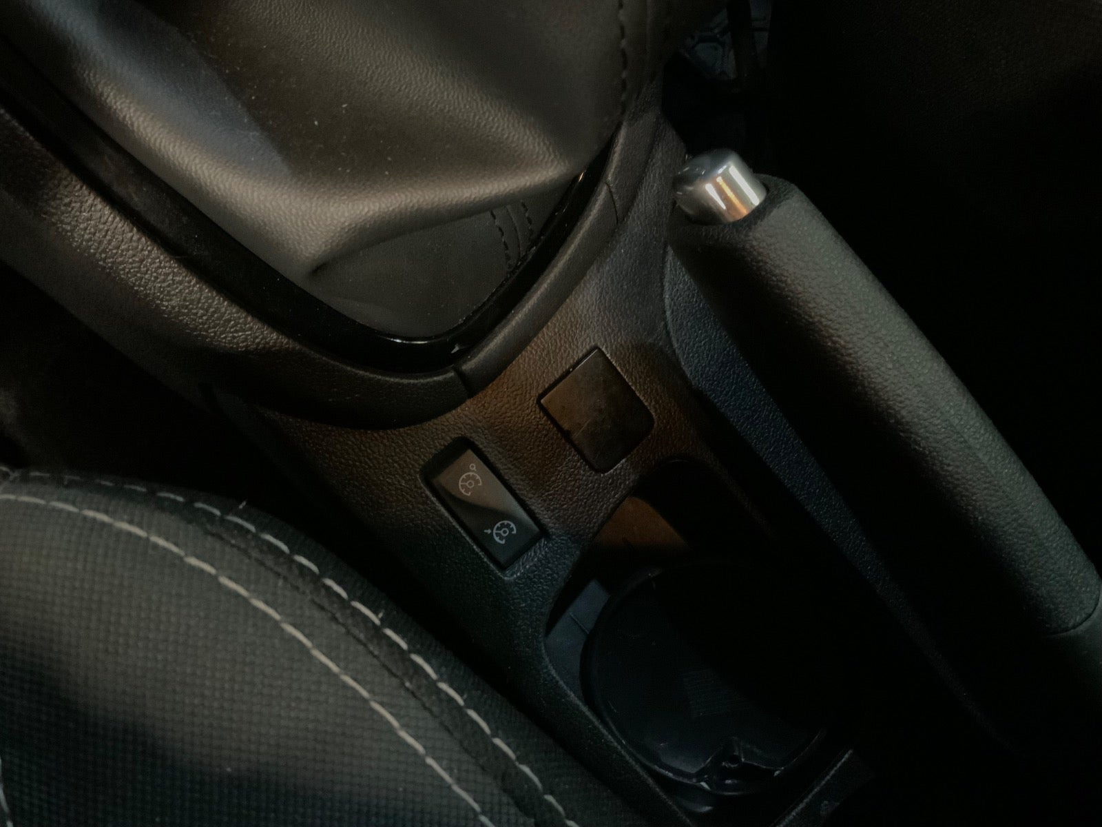 Hvid Renault Clio IV fra 2019