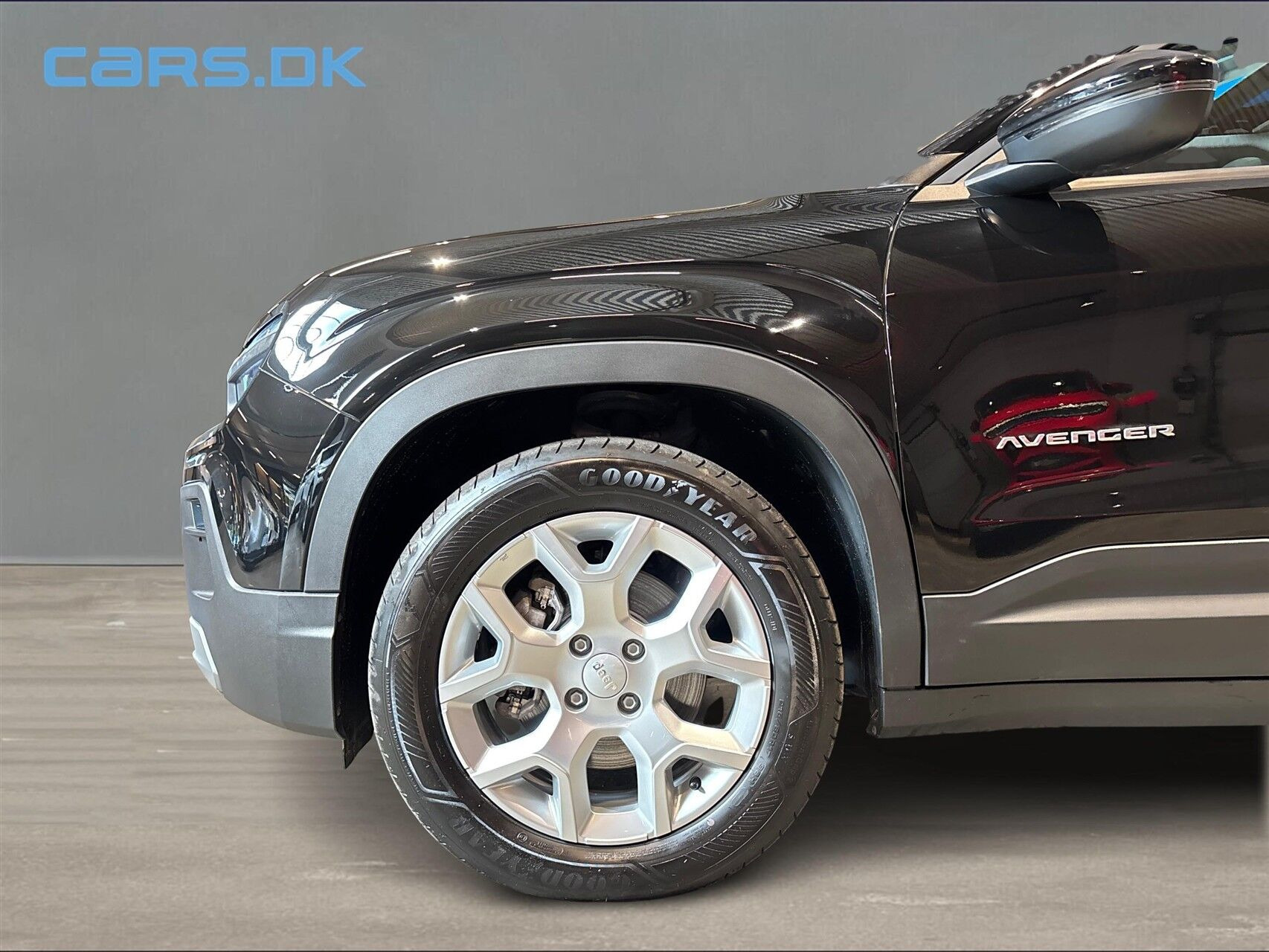 Sort Jeep Avenger fra 2025