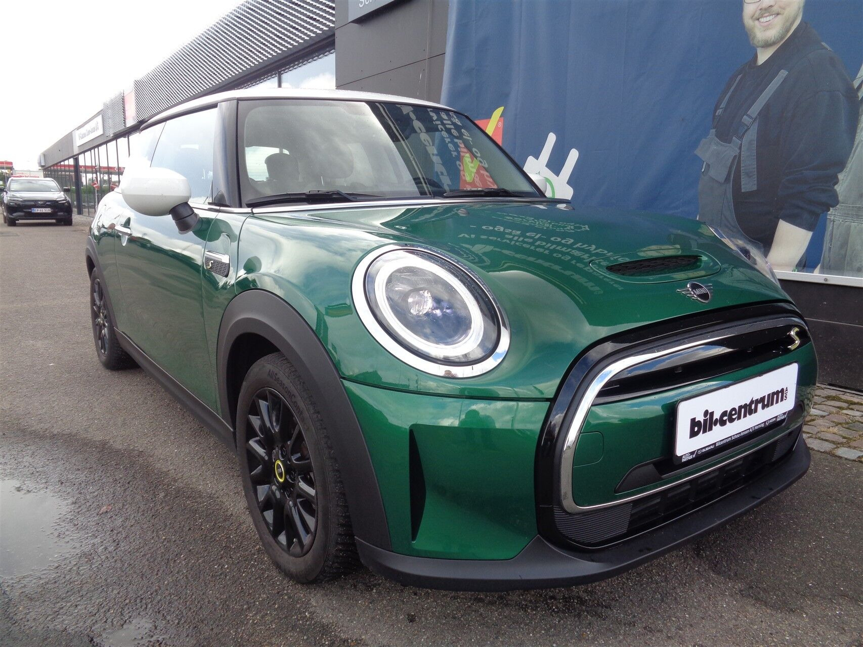 Grøn Mini Cooper fra 2022