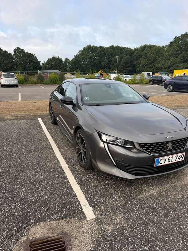 Peugeot 508 HYBRID 225 4D EAT8