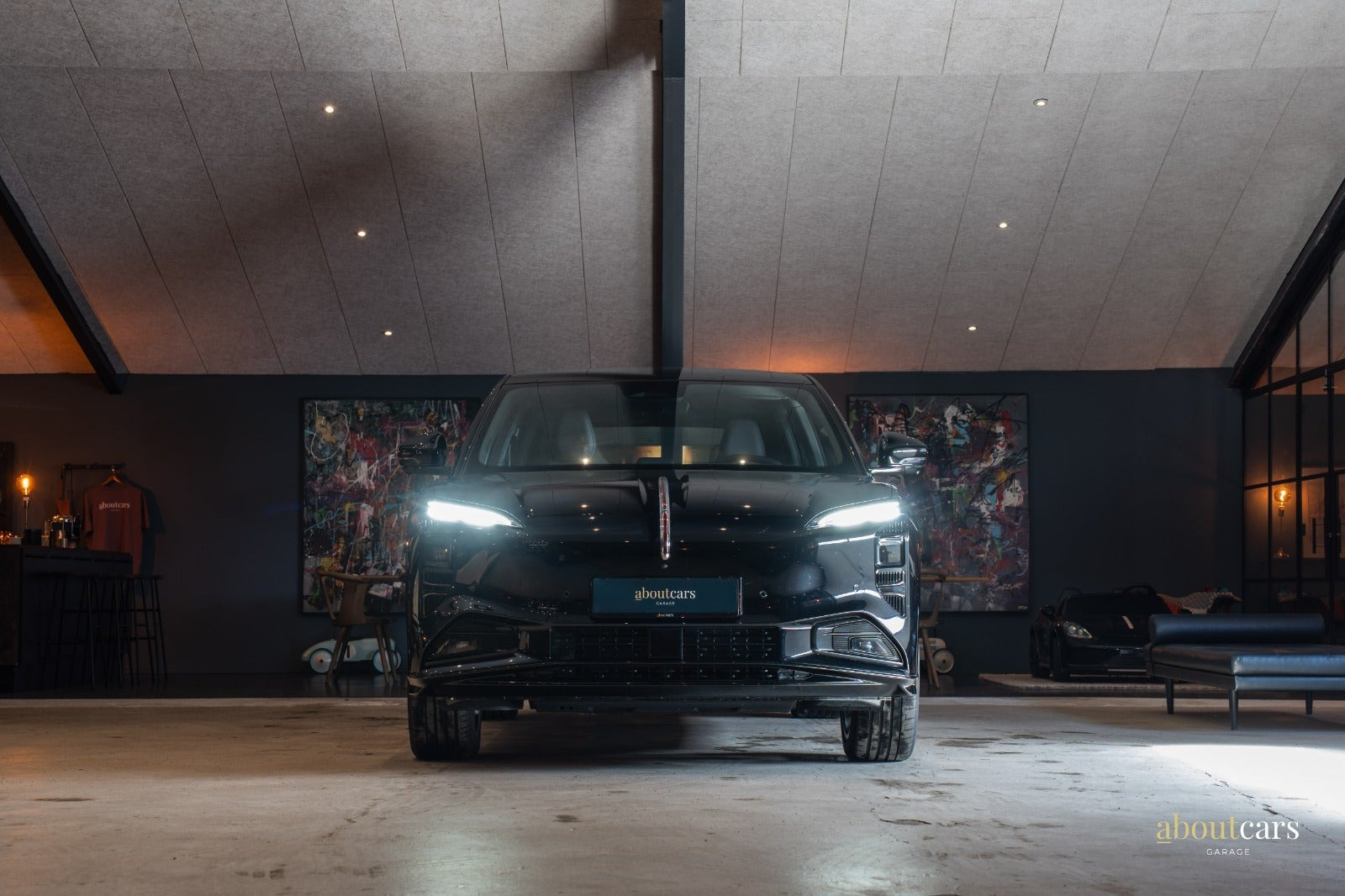 Sort Hongqi EHS7 fra 2025