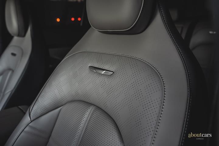 Grå Hongqi EHS7 fra 2025
