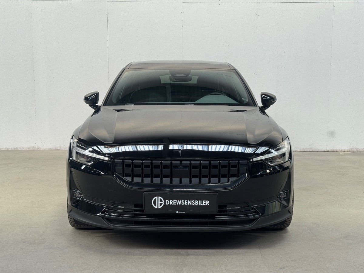 Sort Polestar 2 fra 2021