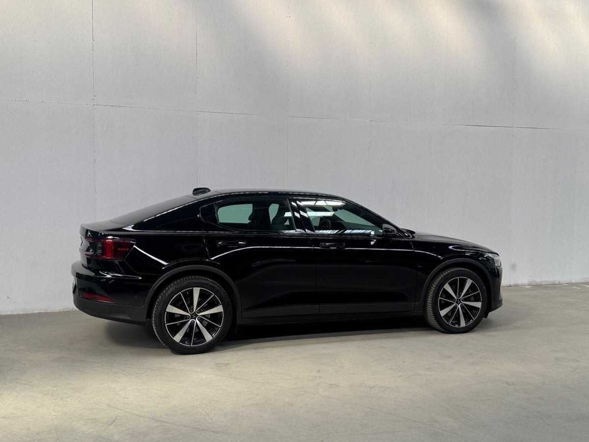 Sort Polestar 2 fra 2021