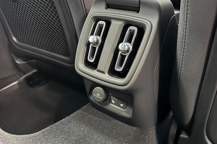 Sort Polestar 2 fra 2021