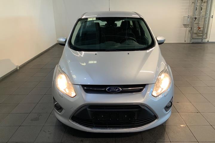 Sølv Ford C-MAX fra 2014
