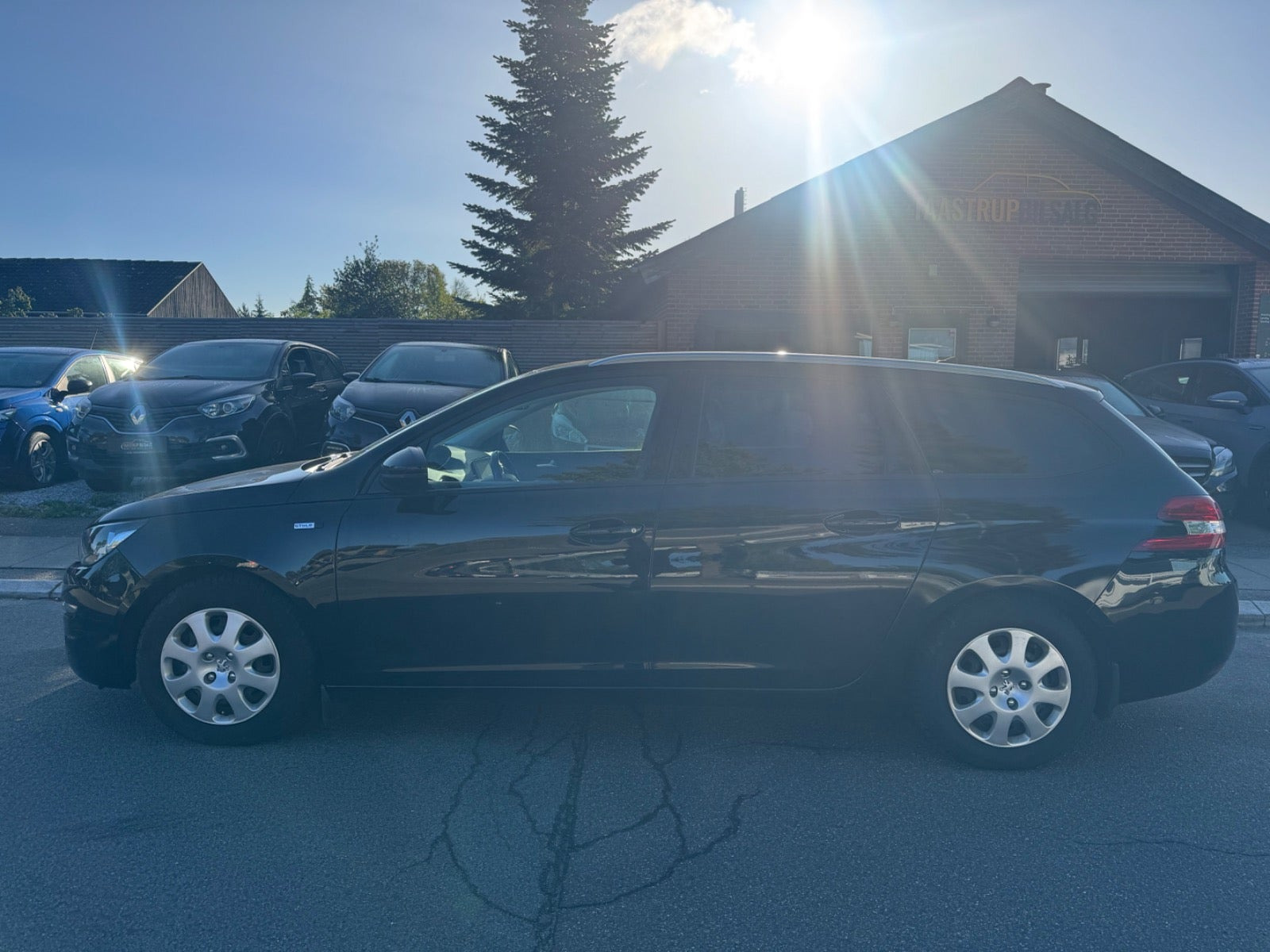 undefined Peugeot 308 fra 2016