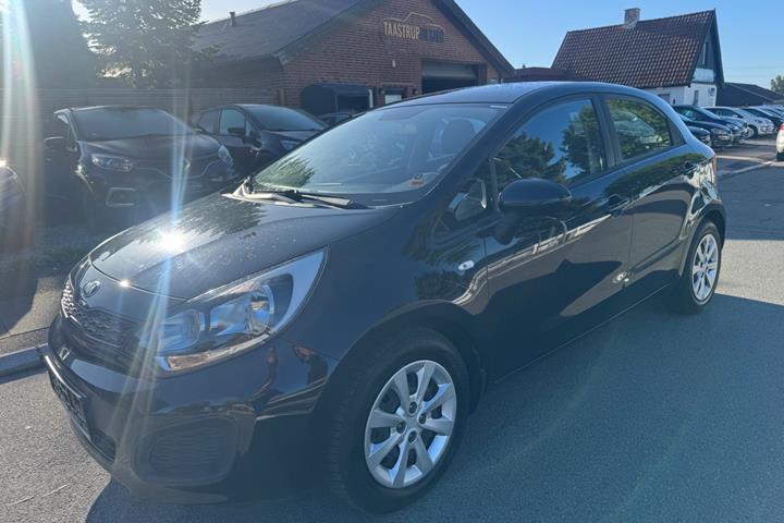 undefined Kia Rio fra 2014