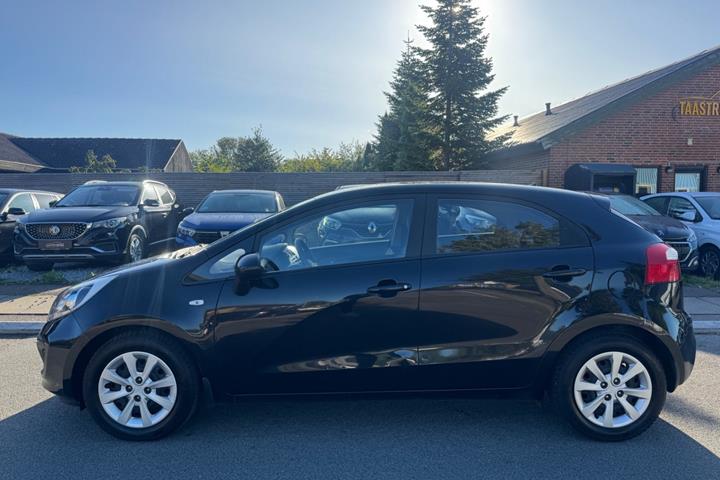 undefined Kia Rio fra 2014