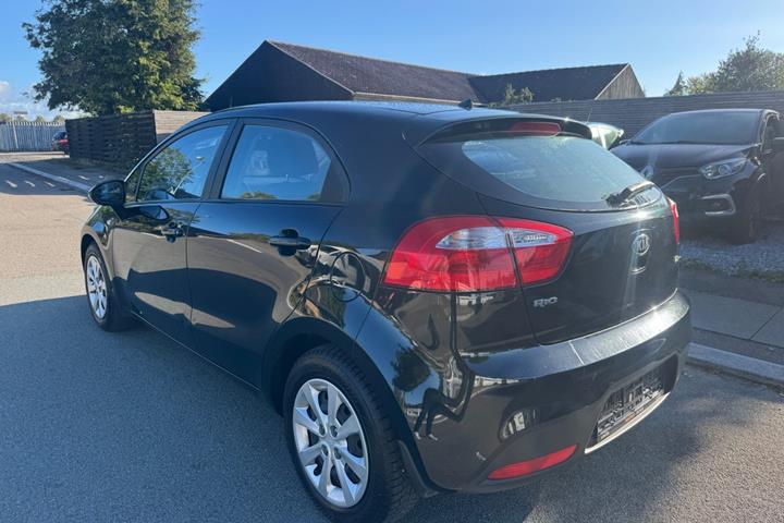 undefined Kia Rio fra 2014