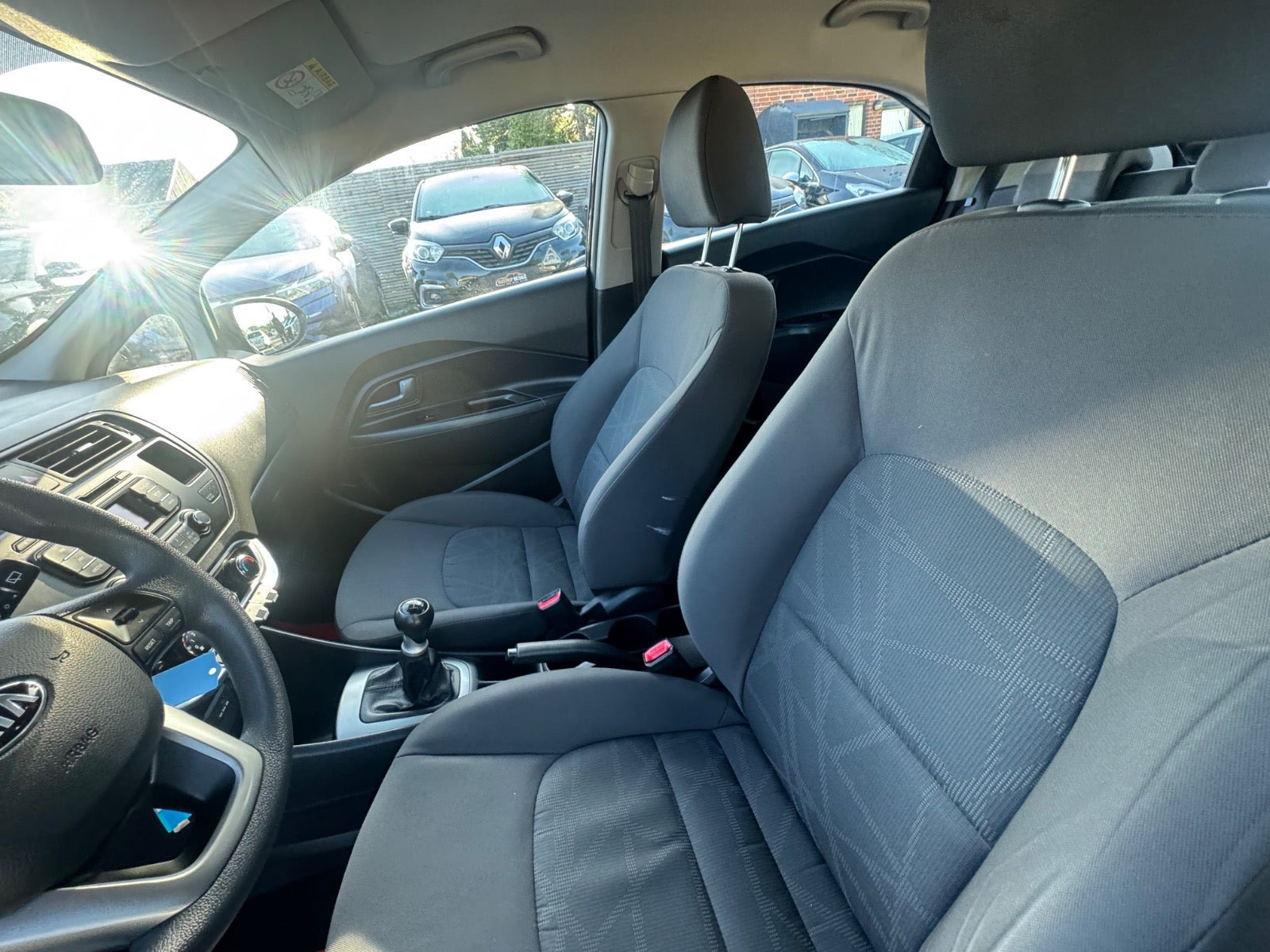 undefined Kia Rio fra 2014