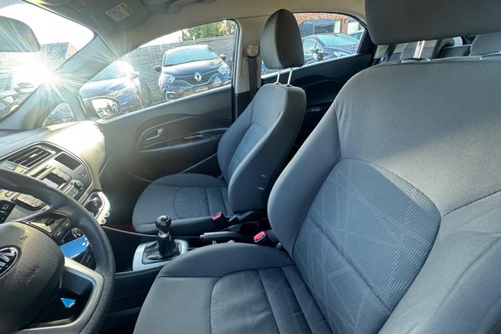 undefined Kia Rio fra 2014