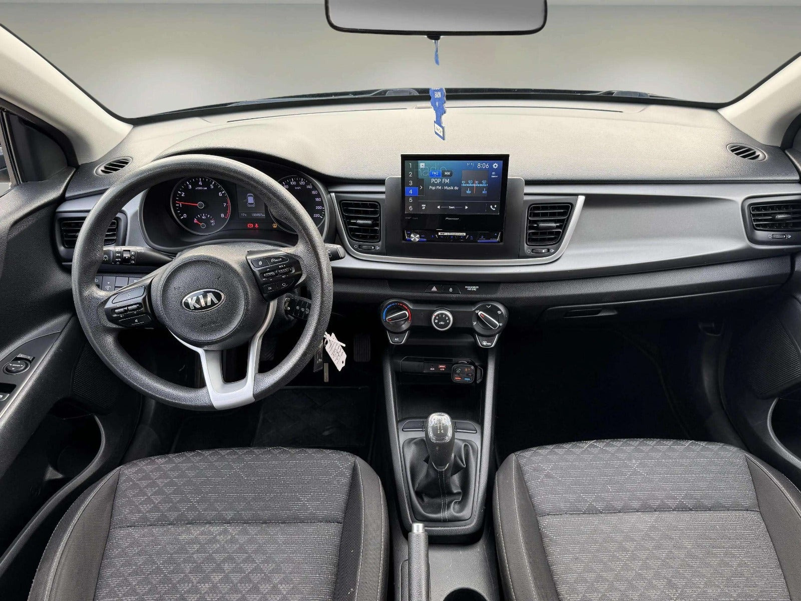 Sort Kia Rio fra 2017