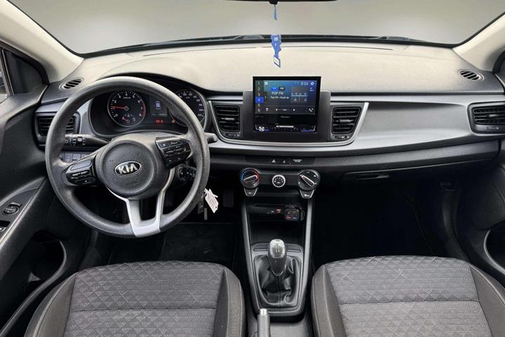 Sort Kia Rio fra 2017