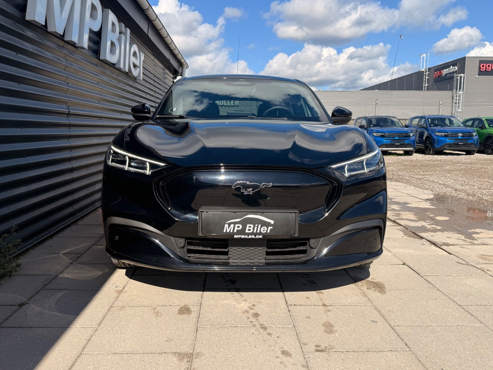 Sort Ford Mustang Mach-E fra 2025