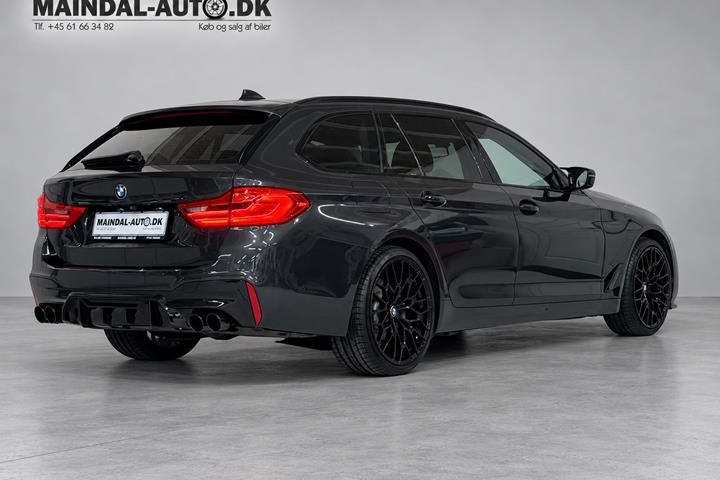 Sort BMW 520d fra 2018