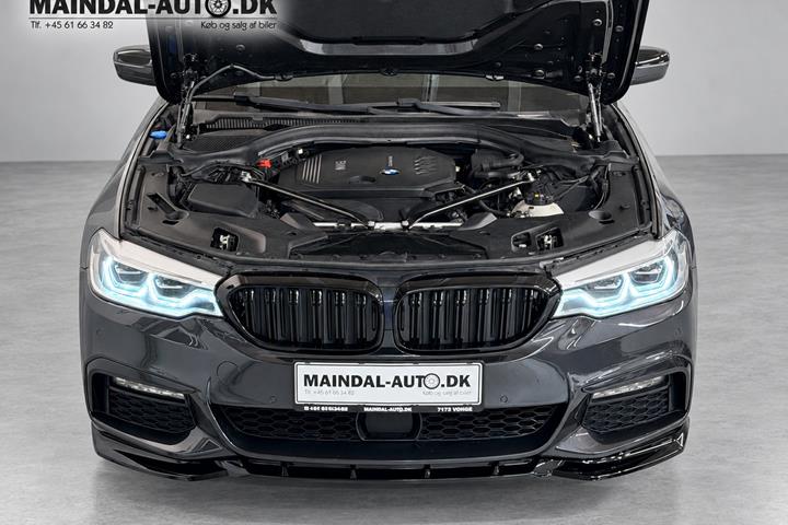 Sort BMW 520d fra 2018