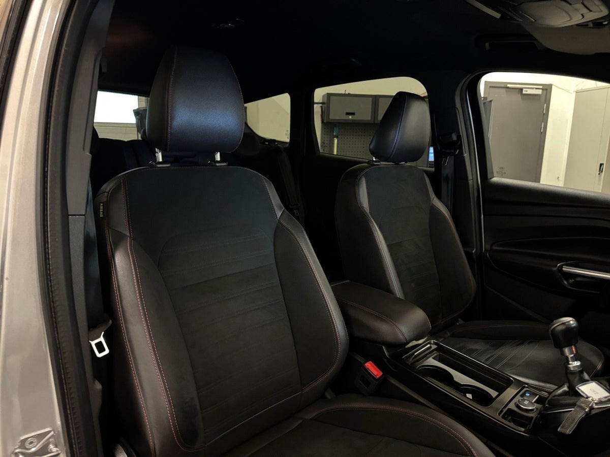 Sølv Ford Kuga fra 2018