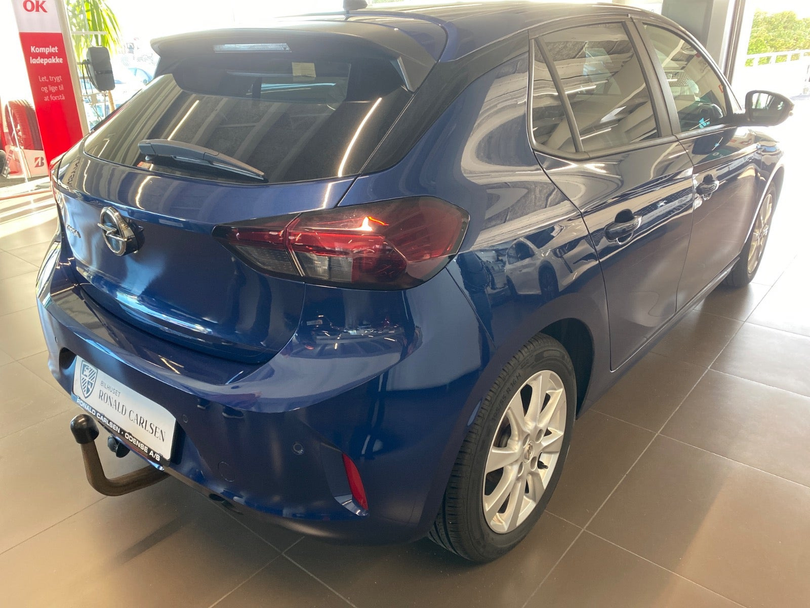 Blå Opel Corsa fra 2021