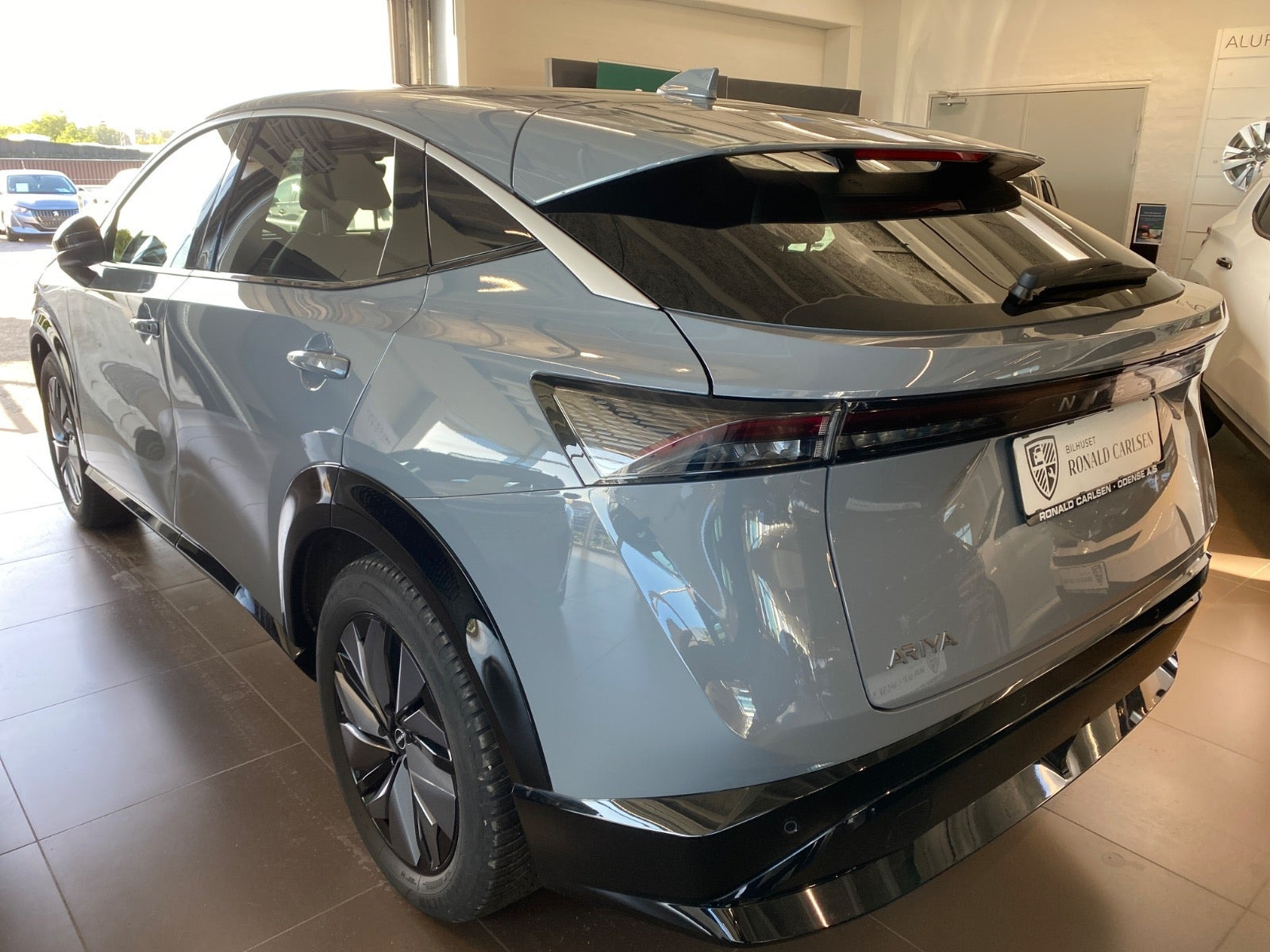 Grå Nissan Ariya fra 2022