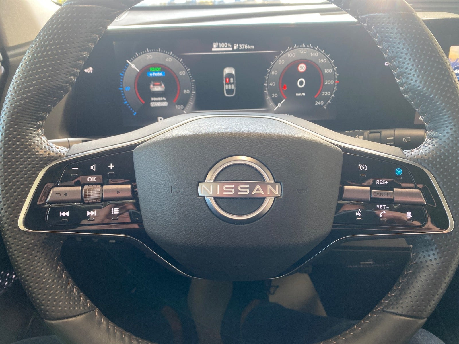 Grå Nissan Ariya fra 2022