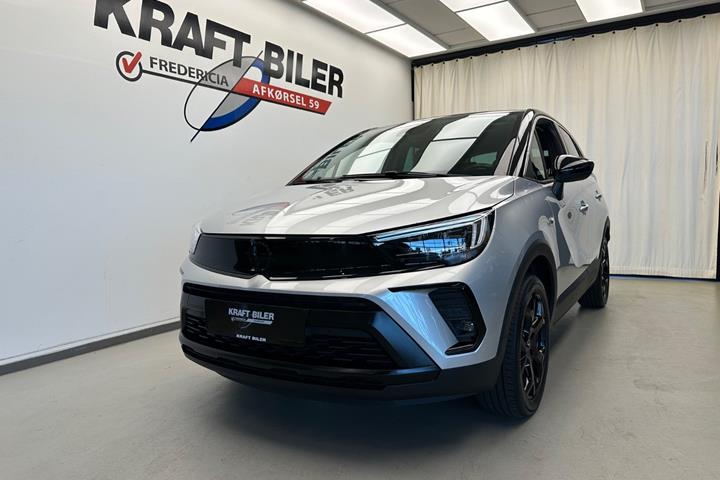 Sølv Opel Crossland fra 2024
