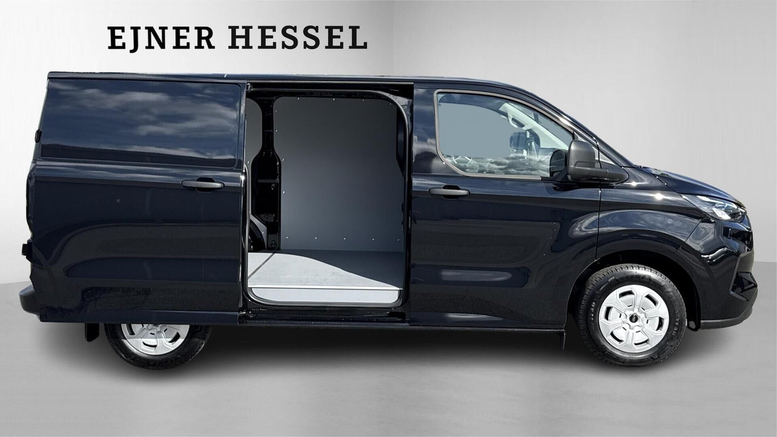 Sort Ford Transit Custom 320 L1 fra 2026