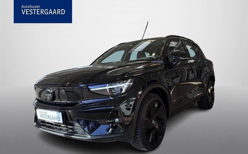 Volvo EX40 Extended Range Black Edition Excess