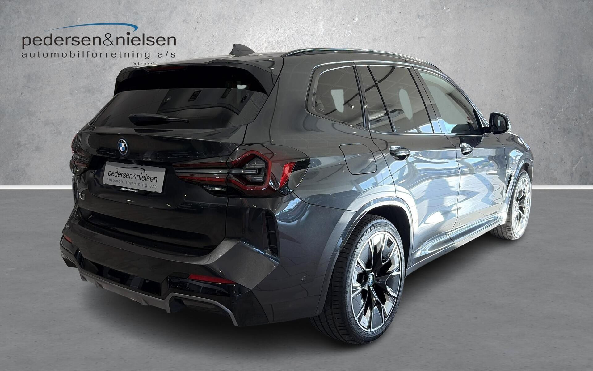 undefined BMW iX3 fra 2023