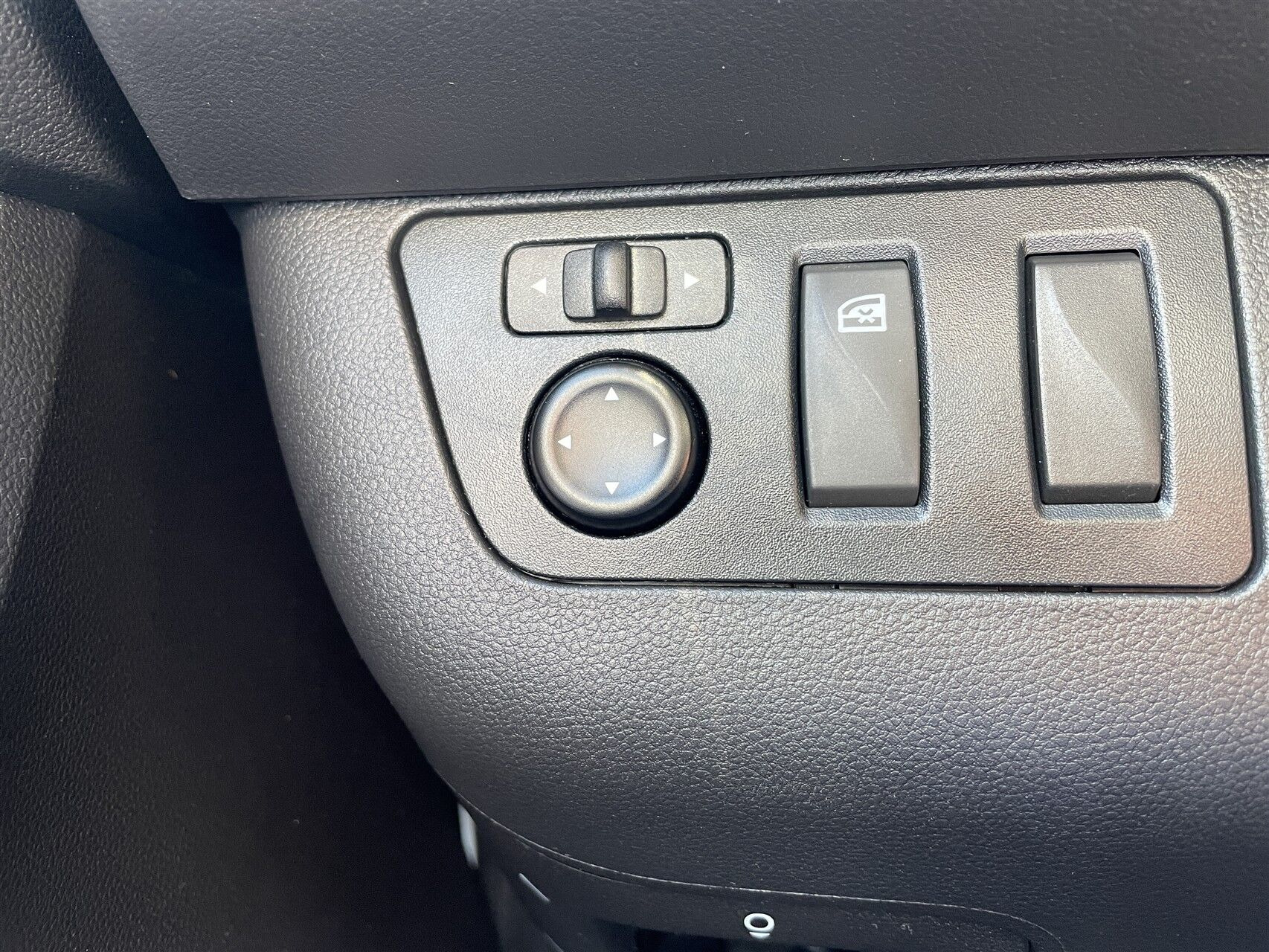 Hvid Dacia Spring fra 2022