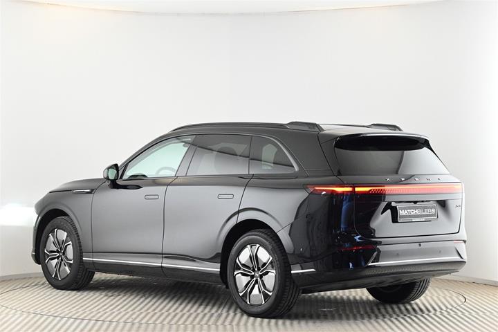 Sort Xpeng G9 fra 2024