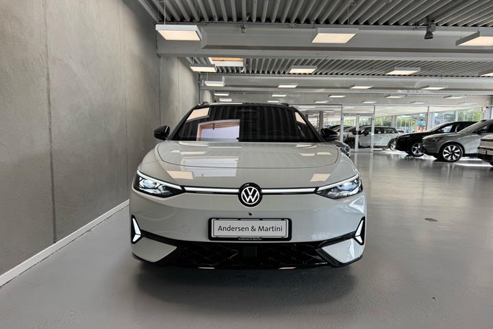 Hvid VW ID.7 fra 2026