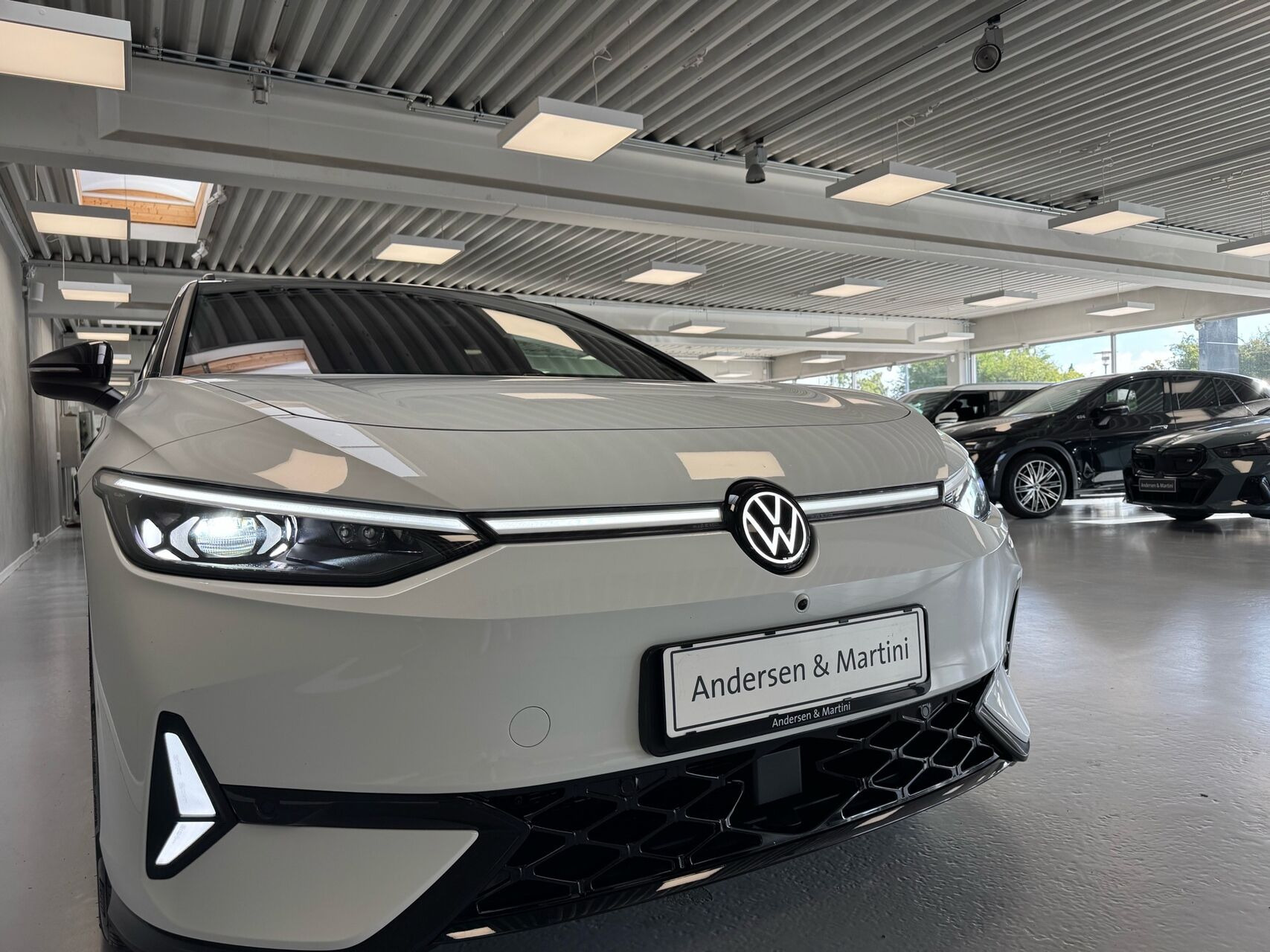 Hvid VW ID.7 fra 2026