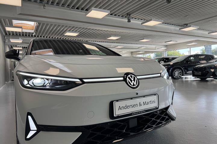 Hvid VW ID.7 fra 2026