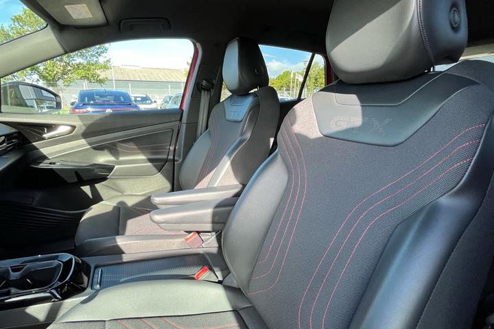 Rød VW ID.4 fra 2023