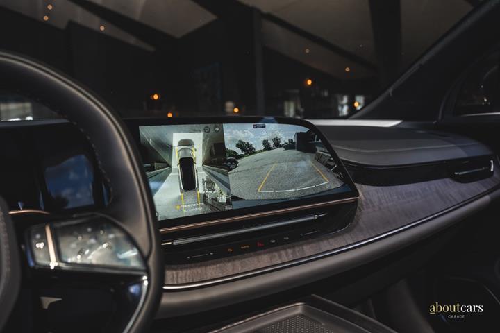 Sort Hongqi EHS7 fra 2025