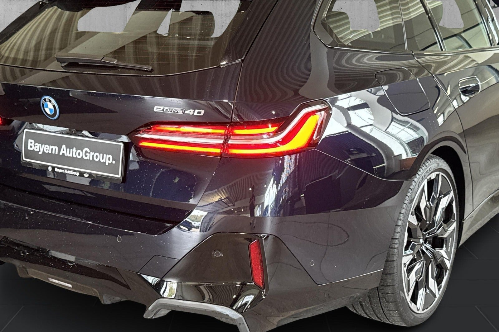 undefined BMW i5 fra 2025